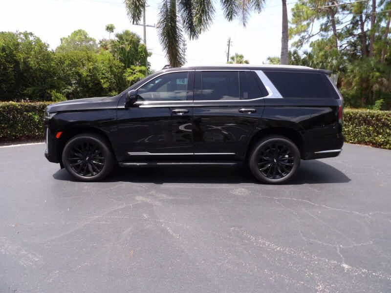 2023-cadillac-escalade-premium-luxury
