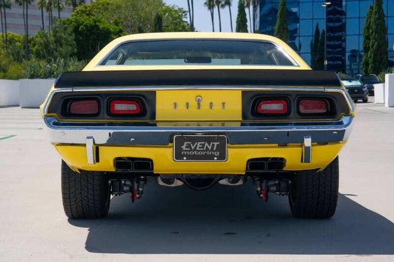 1973-dodge-challenger-big-2