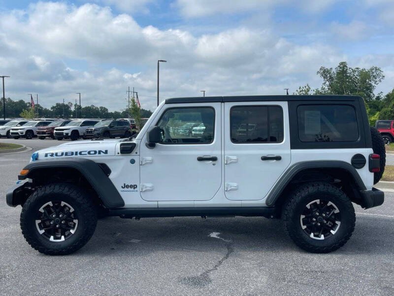 2024-jeep-wrangler-rubicon-4xe-small-1
